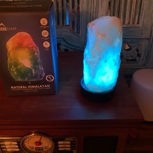 Natural Himalayan Color Changing LED Sal